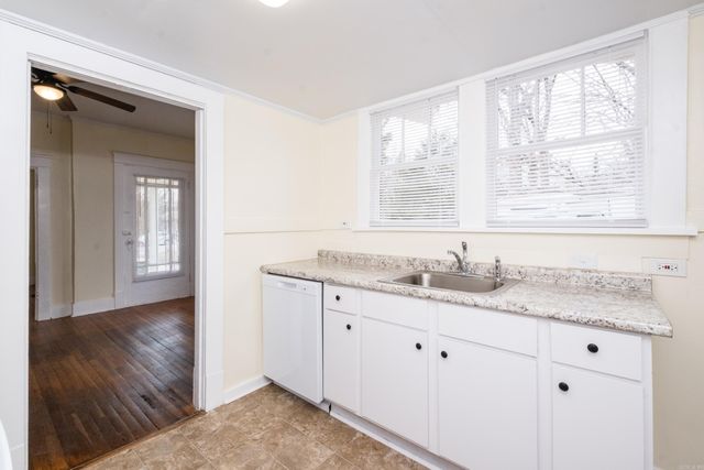 3710 W Capitol Avenue, Little Rock, AR 72205