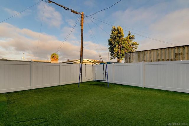 571 Delaware, Imperial Beach, CA 91932