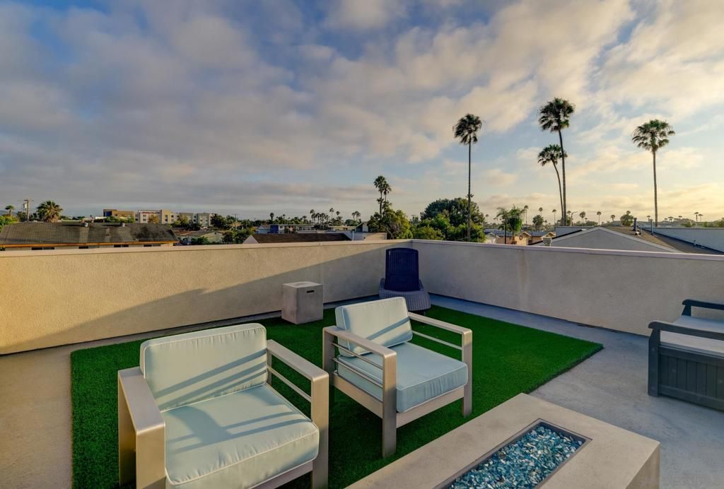 Image 1 of property listing at 571 Delaware, Imperial Beach, CA 91932