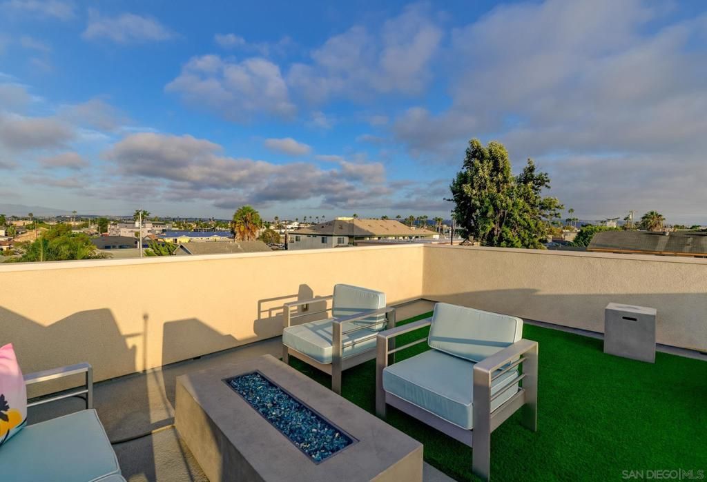Image 14 of property listing at 571 Delaware, Imperial Beach, CA 91932