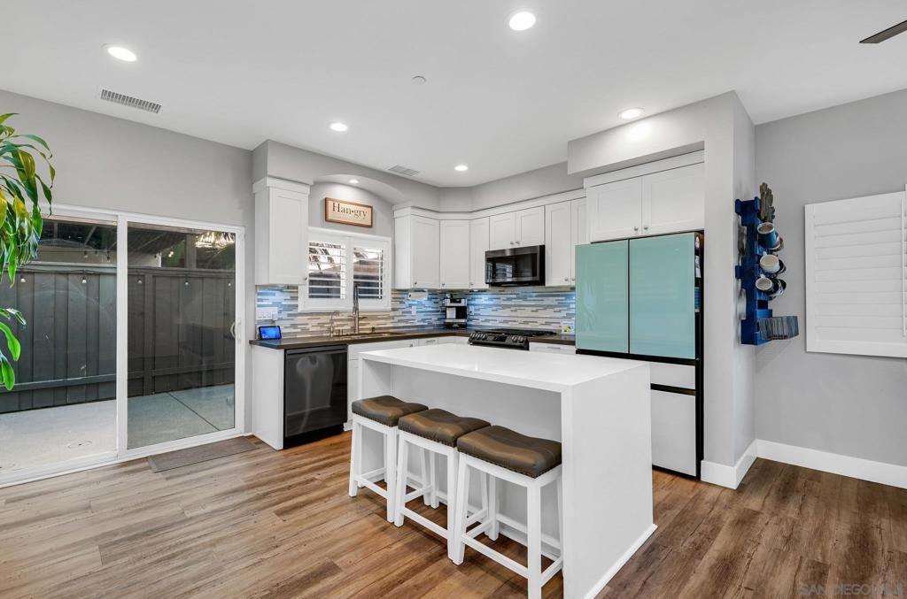 Image 49 of property listing at 571 Delaware, Imperial Beach, CA 91932