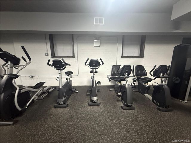48-55 43rd Street 3F, Woodside, NY 11377