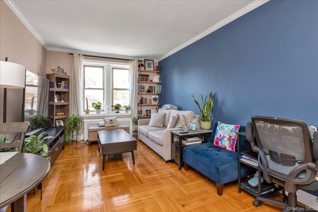 48-55 43rd Street 3F, Woodside, NY 11377