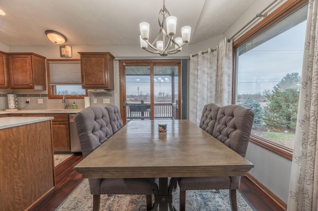 5112 WAGONS WAY Road, Council Bluffs, IA 51501