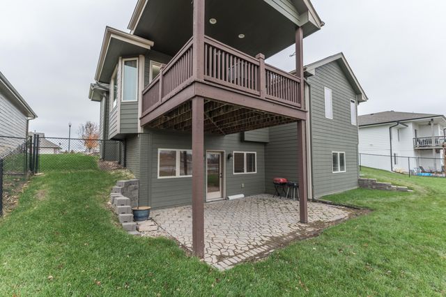 5112 WAGONS WAY Road, Council Bluffs, IA 51501