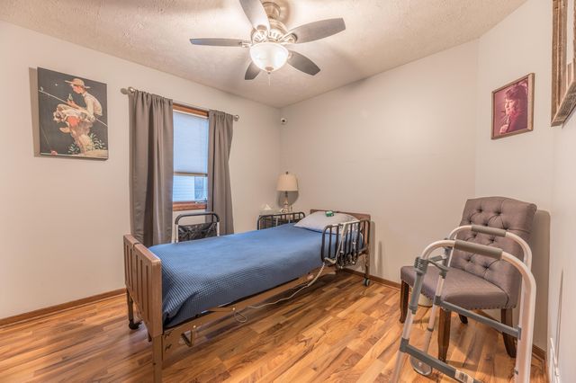 5112 WAGONS WAY Road, Council Bluffs, IA 51501