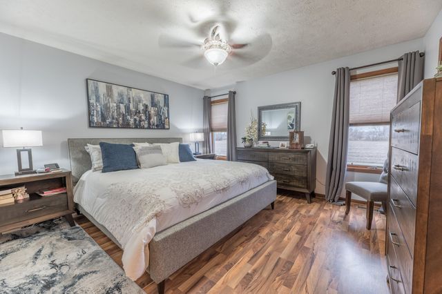 5112 WAGONS WAY Road, Council Bluffs, IA 51501