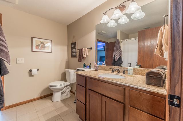 5112 WAGONS WAY Road, Council Bluffs, IA 51501