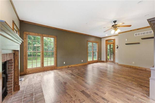 20215 S Grand Drive, Belton, MO 64012