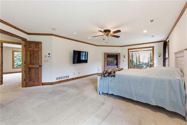 20215 S Grand Drive, Belton, MO 64012