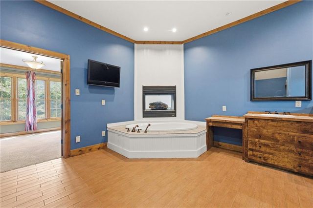 20215 S Grand Drive, Belton, MO 64012