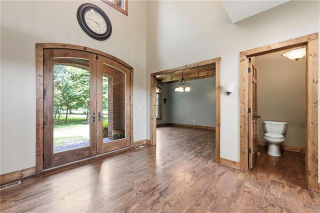 20215 S Grand Drive, Belton, MO 64012
