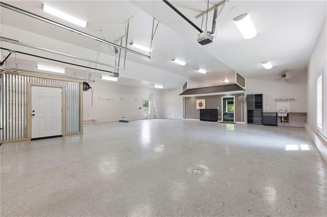 20215 S Grand Drive, Belton, MO 64012