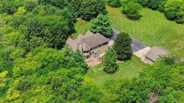 20215 S Grand Drive, Belton, MO 64012