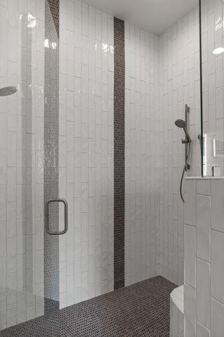 1 Warwick Ln, Nashville, TN 37205