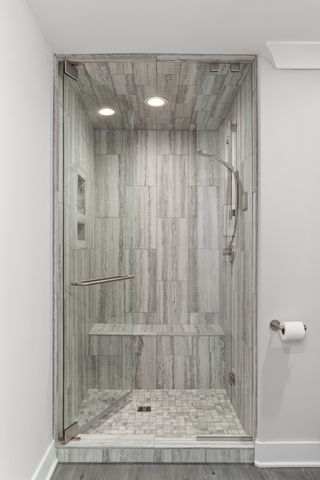 1 Warwick Ln, Nashville, TN 37205