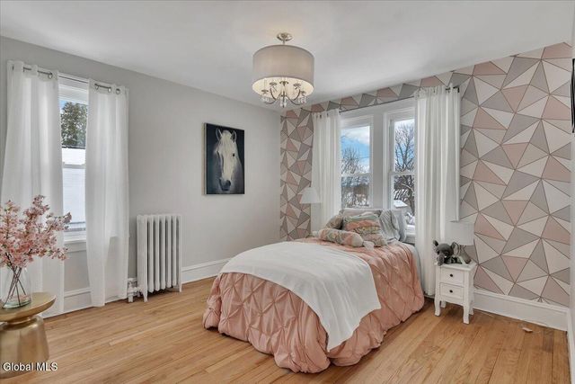 902 7th Avenue, Troy, NY 12182