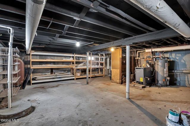 902 7th Avenue, Troy, NY 12182