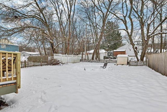 902 7th Avenue, Troy, NY 12182