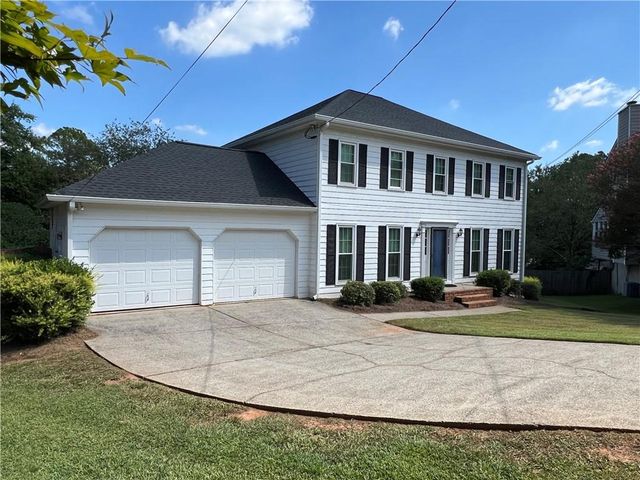 903 Coach House Drive, Tucker, GA 30084