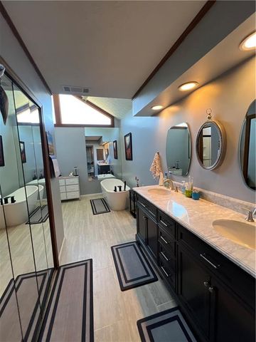 903 Coach House Drive, Tucker, GA 30084