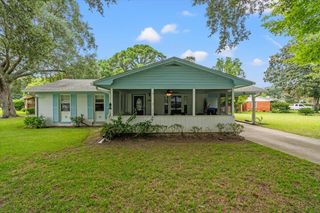 1147 Lighthouse Boulevard, Charleston, SC 29412