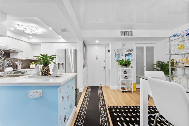 1160 N Federal Highway 221, Fort Lauderdale, FL 33304