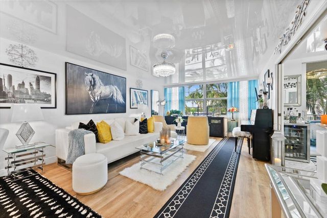 1160 N Federal Highway 221, Fort Lauderdale, FL 33304