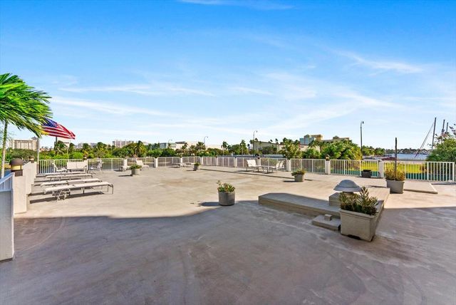 1160 N Federal Highway 221, Fort Lauderdale, FL 33304