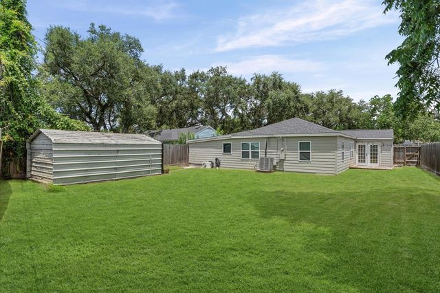 4826 Culmore Drive, Houston, TX 77021