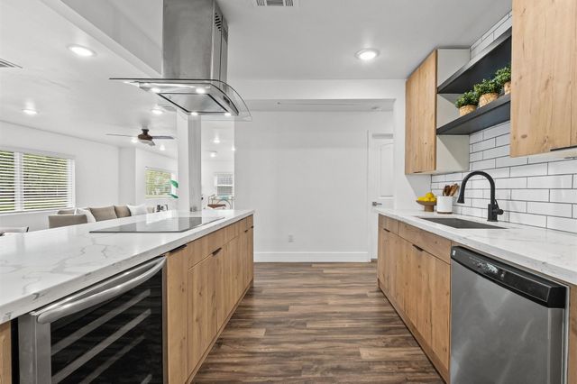 4826 Culmore Drive, Houston, TX 77021