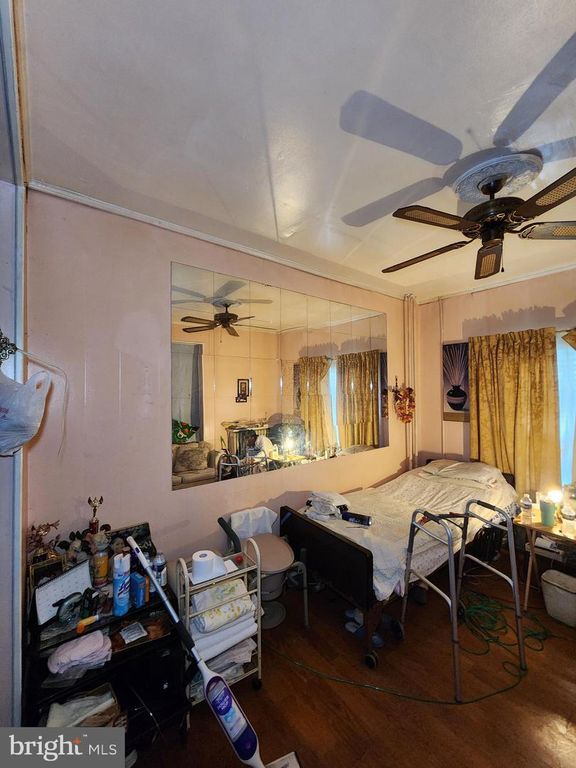 Image 38 of property listing at 649 N BENTALOU ST, Baltimore, MD 21216