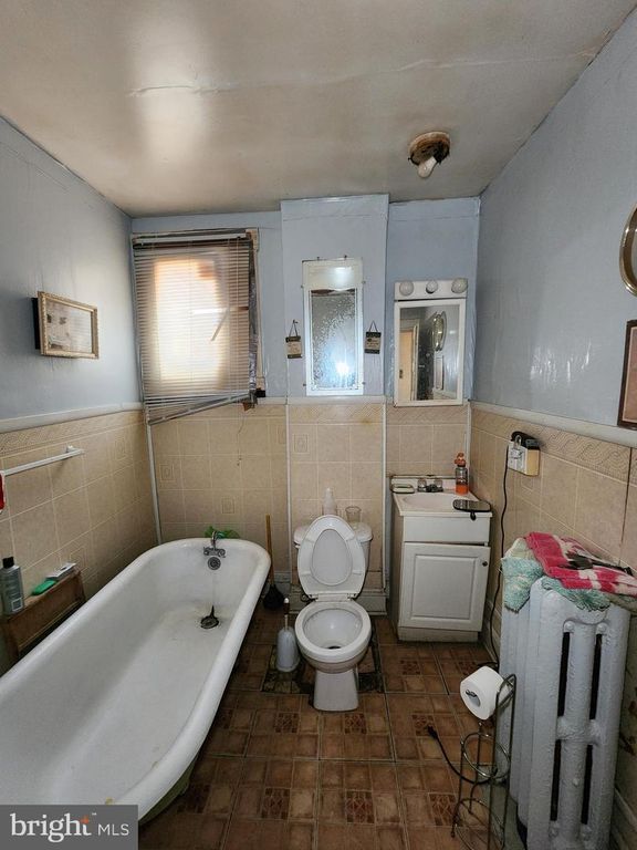 Image 52 of property listing at 649 N BENTALOU ST, Baltimore, MD 21216