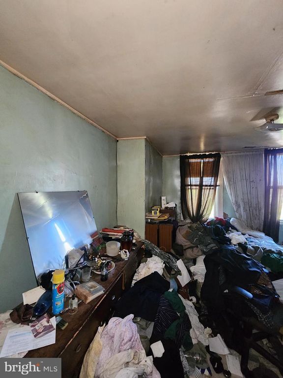 Image 56 of property listing at 649 N BENTALOU ST, Baltimore, MD 21216