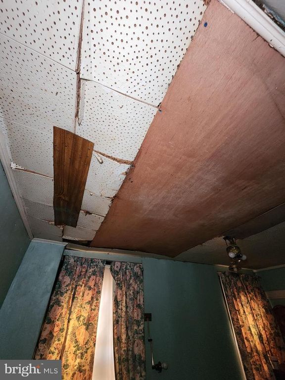 Image 64 of property listing at 649 N BENTALOU ST, Baltimore, MD 21216