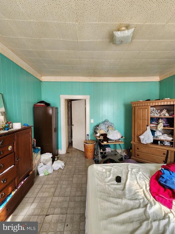 Image 69 of property listing at 649 N BENTALOU ST, Baltimore, MD 21216