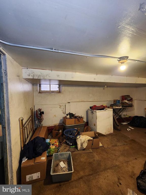 Image 72 of property listing at 649 N BENTALOU ST, Baltimore, MD 21216