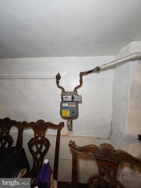 Image 74 of property listing at 649 N BENTALOU ST, Baltimore, MD 21216