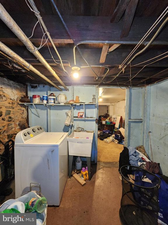 Image 79 of property listing at 649 N BENTALOU ST, Baltimore, MD 21216