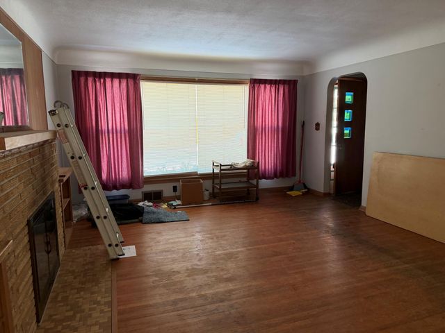 5221 Division Street, Edina, MN 55436