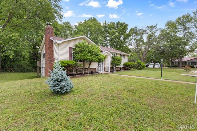 404 Helber Drive, Farmington, MO 63640