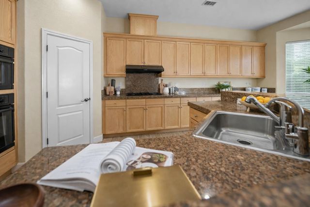 10391 JILLSON Way, Elk Grove, CA 95757