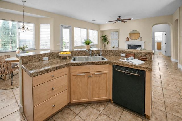 10391 JILLSON Way, Elk Grove, CA 95757