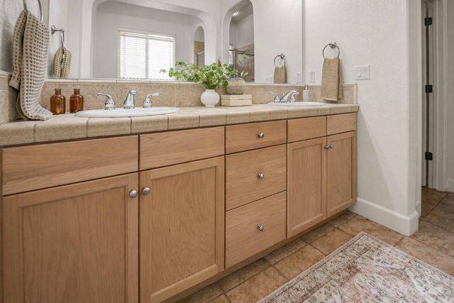 10391 JILLSON Way, Elk Grove, CA 95757