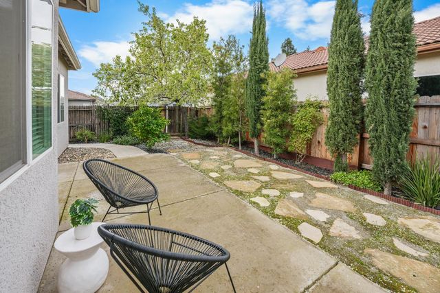 10391 JILLSON Way, Elk Grove, CA 95757