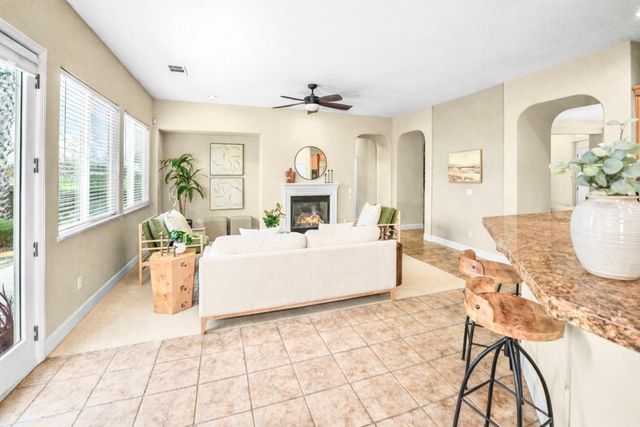 10391 JILLSON Way, Elk Grove, CA 95757