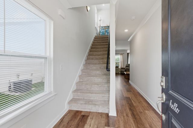 119 Triple Crown Ct, Shelbyville, TN 37160