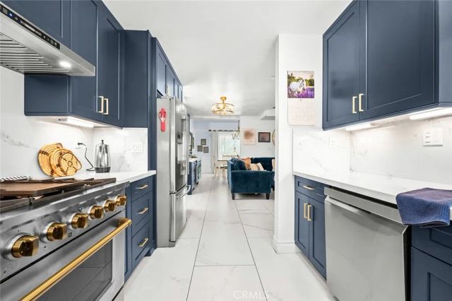 335 Nutwood Street, Brea, CA 92821