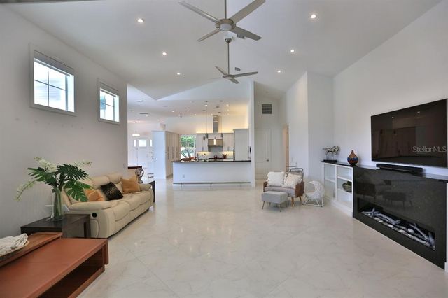 601 SE 80TH STREET, Ocala, FL 34480