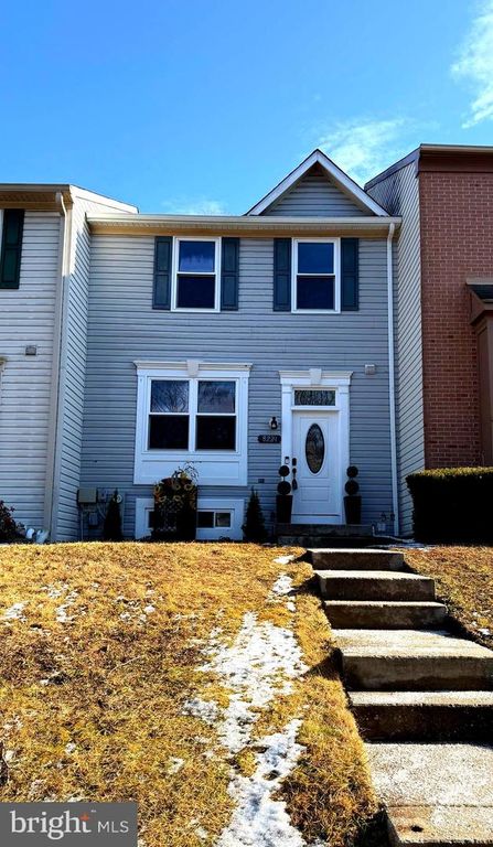 8221 APPALACHIAN DR, Pasadena, MD 21122